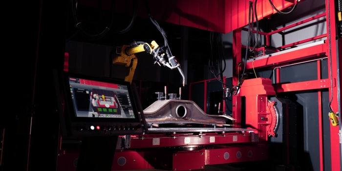 pw_application_prototyping_manufacturing_center1.jpg