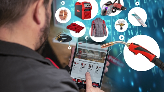 PW Visual Webshop AT Teaser2 SOCIAL M Quer